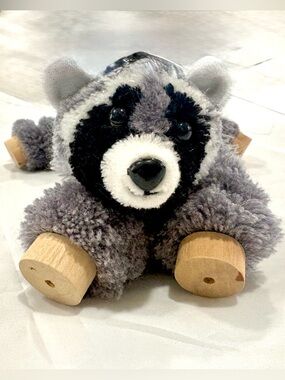 Disney Parks Racoon Marionette Puppet Plush Toy Decoration Epcot